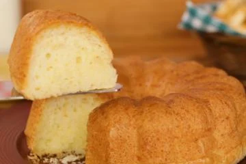 Bolo de Queijo